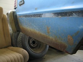 Right rear quarter panel