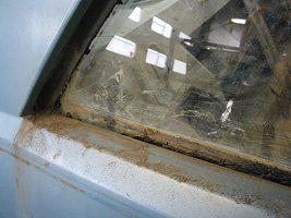 Right rear window
